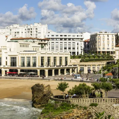 Hôtel Plaza Biarritz Plage - Handwritten Collection Hôtels à proximité de : Rocher de la Vierge