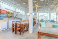 Itsy Hotels Red Lotus Heritage, Promenade Beach