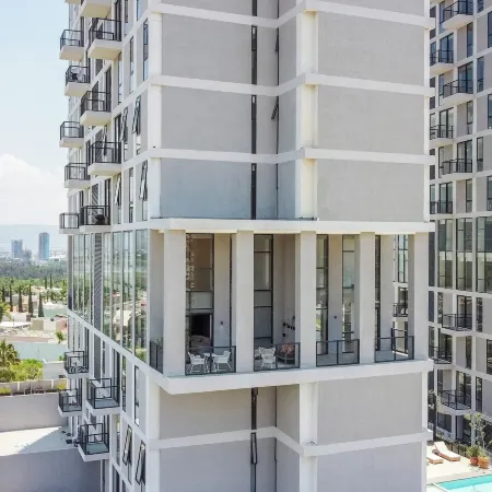 Luxury Condo Scenic Views of Festival del Globo