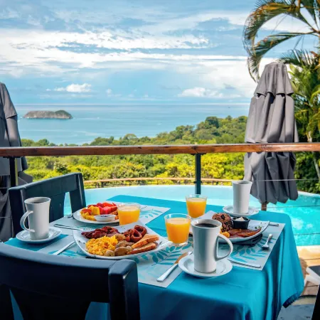 Villa Roca Boutique Resort & Suites - Adult Only