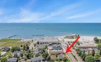 Ludington Pier House Hotels in Ludington