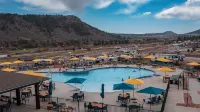Jellystone Park at Larkspur - Swimmingpools