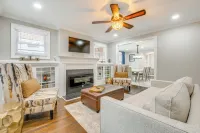 3 Mi to Dtwn: Home w/ Fenced Yard in Atlanta!