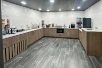Super 8 by Wyndham Athens Hôtels à : Athens