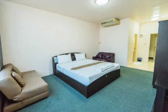 ห้องซูพีเรียร์ เตียงใหญ่ 1 เตียง