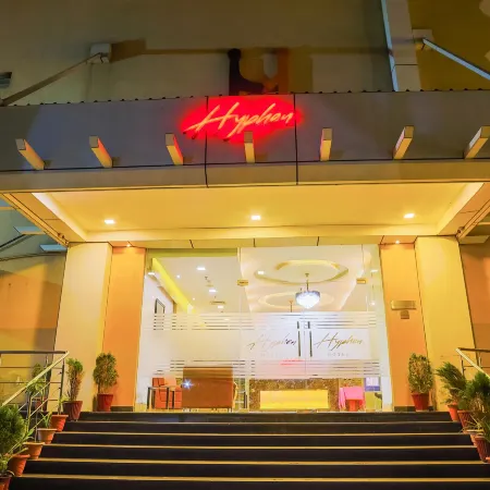 Hyphen Premier-Business Hotel
