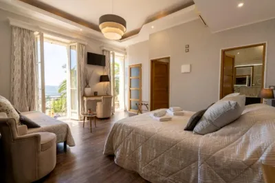 Hotel Restaurant Bellevue Hotels near Massif des Maures