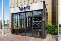 스파크 바이 힐튼 부퍼탈 시티 센터