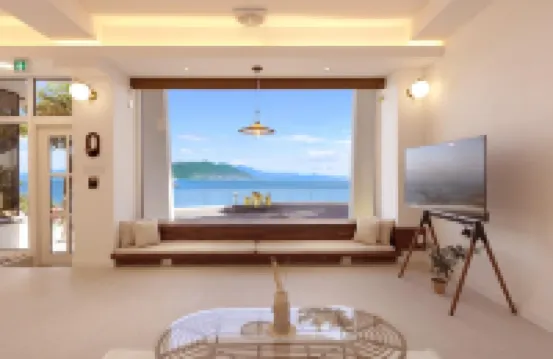 Sunrise Hill Poolvilla