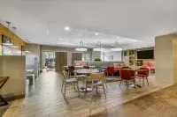 Home2 Suites by Hilton St. Simons Island Hotel di Saint Simons Island