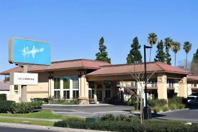 Signature Anaheim Maingate Hotels in Anaheim