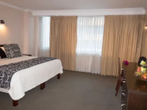 HOTEL NOVALUX (Alojamiento, hospedaje, descanso) Hoteles en Ambato