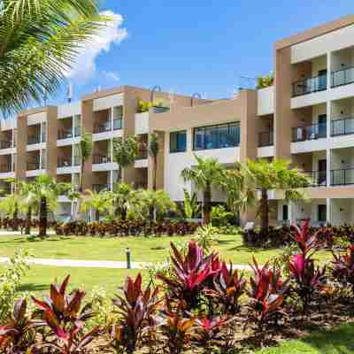 Viva Miches by Wyndham, a Trademark All Inclusive Resort Hotel Exterior
