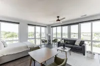 Placemakr Huntsville - MidCity District