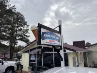 Tranquil Amethyst Oasis Hotels in Bladen County