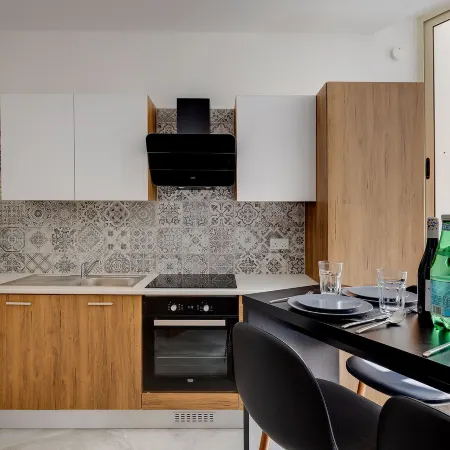 Perfect Location, Modern 2Br Apartment
