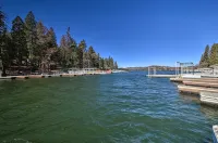 Lakeview Lodge Fit for Groups < 1 Mile to Lake! - 3-Star