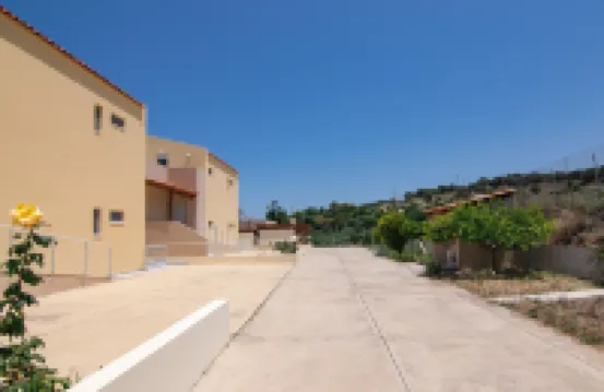 Yanni's Villas