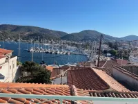 The Captains Residence. Poros. Presented by Lazy Daze Hotels in Poros