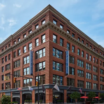 Homewood Suites by Hilton Grand Rapids Downtown, MI