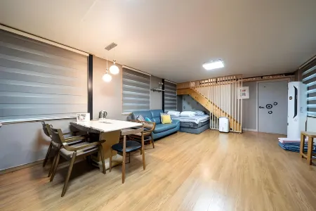 Danyang Sobaeksanganeungil Pension