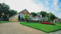 1min to Percy Priest Lake/2 Masters/Quiet Family Home