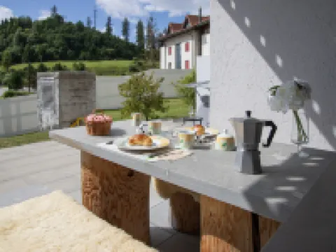 La Siala Apt.2