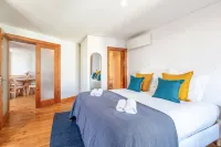 GuestReady - Aventura nocturna em Lisboa