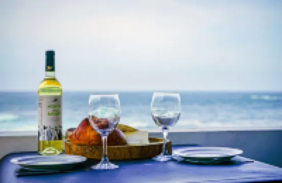 GuestReady - Beachfront Casa da Praia