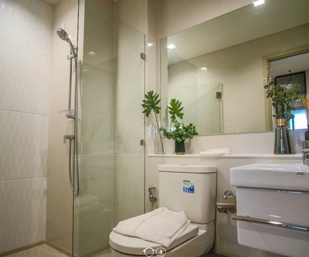 รูปภาพของCheap/CBD/Transportable/Luxury Condo - the most expensive area