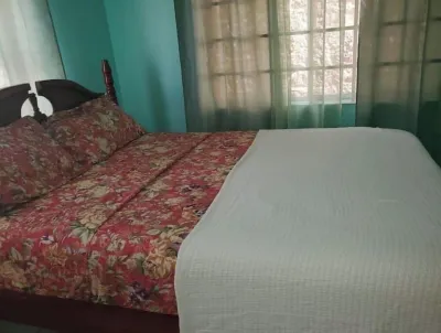 Very Clean 3 Bedroom Ocean View Apartment in the quiet part of Gouyave, Grenada Hotels in 