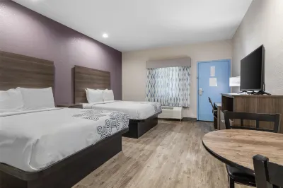 SureStay Plus Hotel โดย Best Western Ada โรงแรมใน