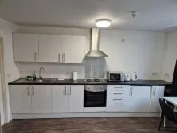 Fantastic central location, Molineux stadium, city centre, racecourse, Jaguar,