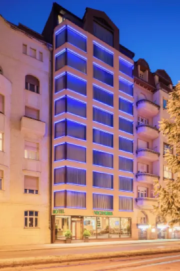 ブティック ホテル ヴィクトリア ブダペスト セーチェーニ鎖橋周辺のホテル