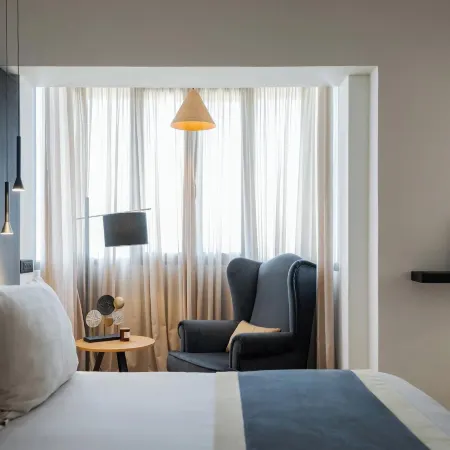 Athenian Riviera Luxurious Residence