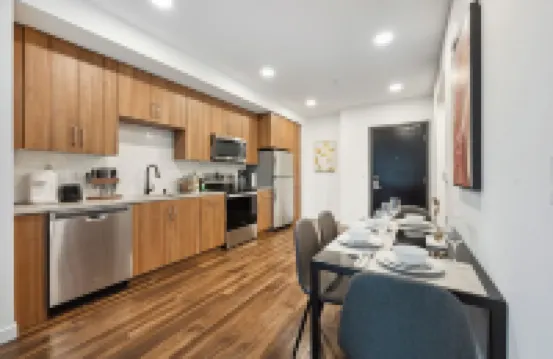 Modern 1bdr Getaway w/pool, free parking, gym