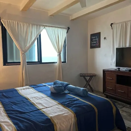 Beachfront Comfort at Casa Las Gaviotas, Chelem