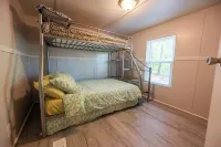 Spacious Cottage, Near Augusta Masters, DT Aiken, USCA, Sav River Site.