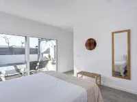 Villa Sal - Porto Covo, 3 bedroom villa, swimming pool - So Simple So Good... Hotels in Sines