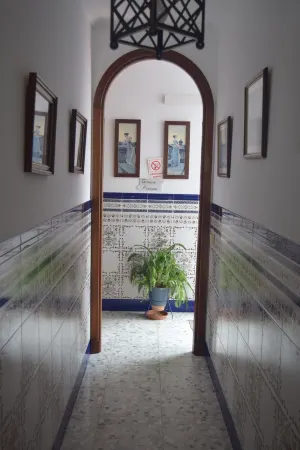 Historic Downtown house house Not Shared Отели рядом с достопримечательностью «Аркос-де-ла-Фронтера»