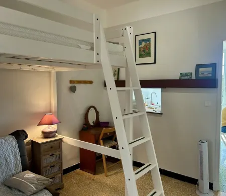 Apartment le lequin Отели рядом с достопримечательностью «Иль д'Иер»