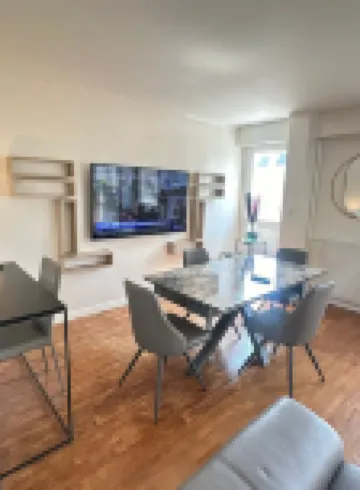 Appartement Moderne Deux Minutes de Porte D'italie Hotels in Le Kremlin-Bicetre