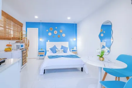 Romantic Heaven, Hot Tub, BBQ, 5 Min to Hard Rock Stadium, 15 Min to Beach