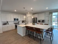 Joyhouse-EV + 2 Kitchens, 2 Washers,2 Dryers, 2 Living Rooms · 40min to Sequoia