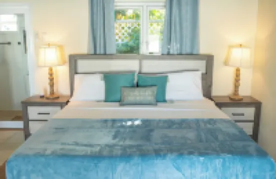 The Heart Villa in Samaan Grove your paradise with a unique heart-shaped pool. 酒店