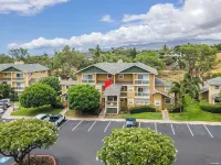 Fully Renovated Waikoloa Retreat: AC, Pool, Hot Tub, Beach Essentials 威可洛亞村高爾夫俱樂部附近的飯店