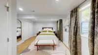 Elegant Executive Stay Near Dulles Airport - Private Office & Entrance - Villas