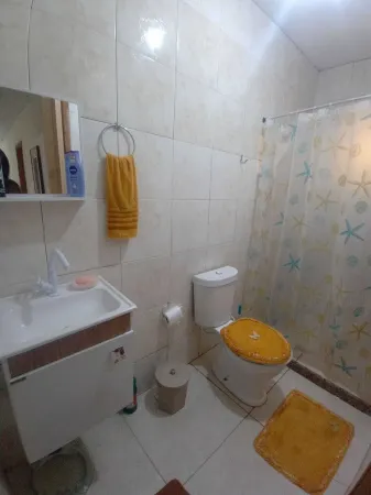 Cozy house with pool for holidays