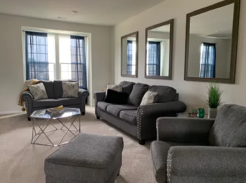 Gorgeous, Fully Furnished, 3 Story Townhome!!!