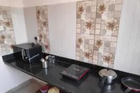 ROMANTIC SERENE  APARTMENT